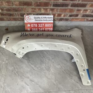 Jeep Renegade Fender left 2015+