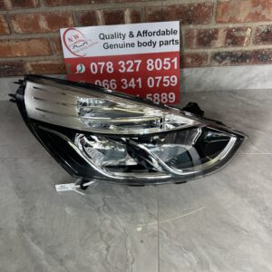 Renault Clio IV Headlight 2013-2016