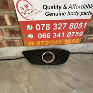 Mercedes Benz W204 Fog light cover